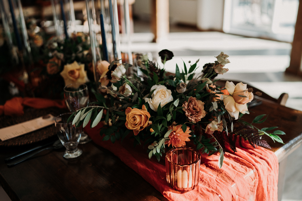 AM Floral Studio - Ottawa Wedding Florist Event Florist - Allycia and Jason - Photos by Lauren McCormick Photography